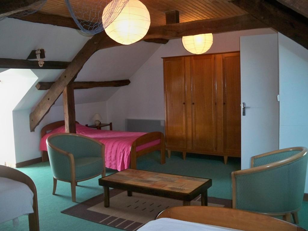 Gite De La Caminais Pleurtuit Zimmer foto