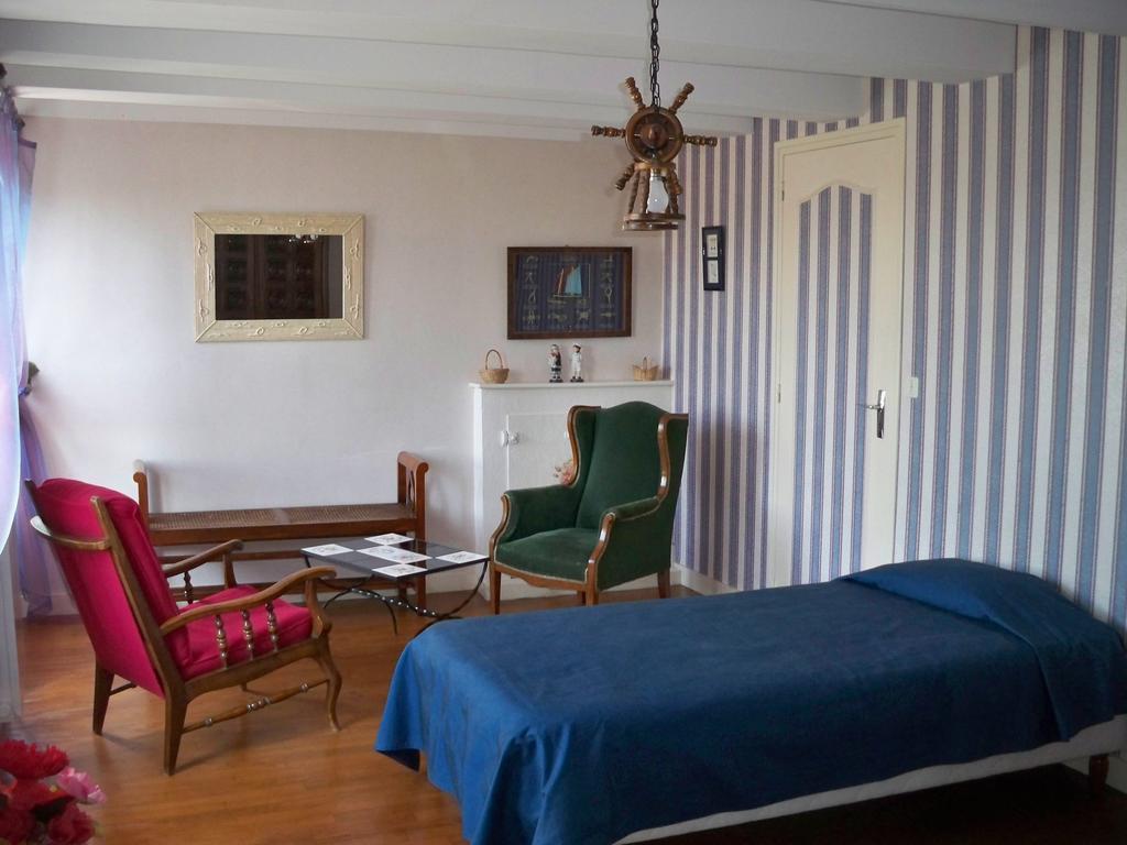 Gite De La Caminais Pleurtuit Zimmer foto